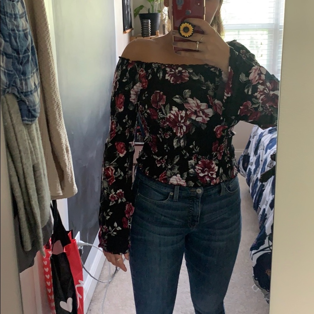 PacSun off the shoulder blouse NWT